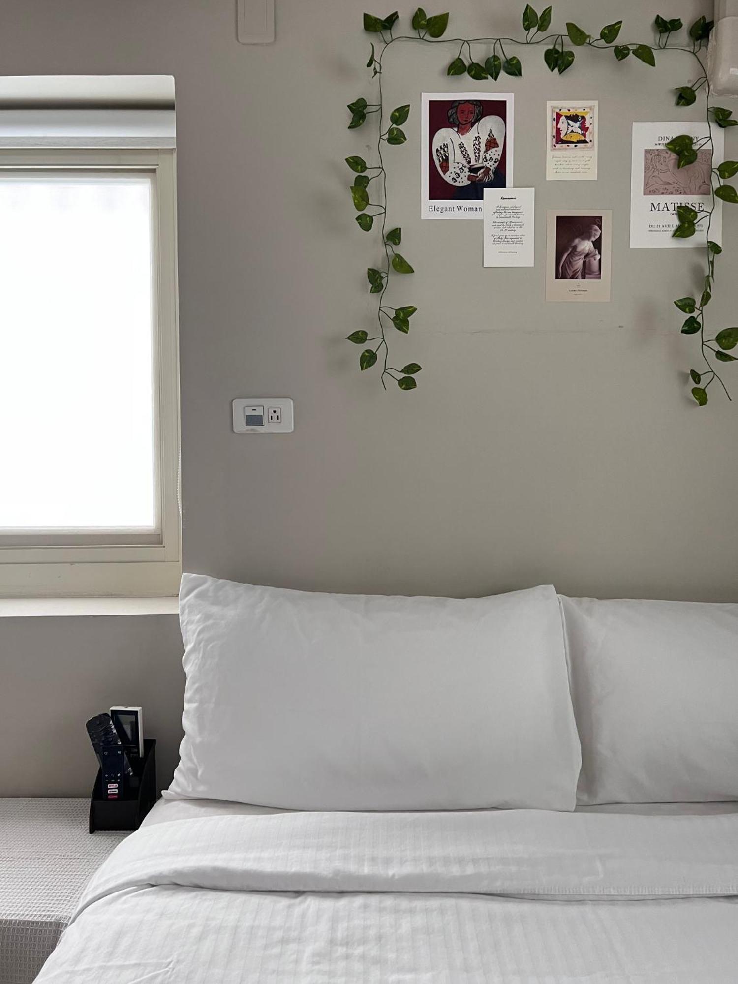 微趣 Wechill Hotel Tainan Bagian luar foto